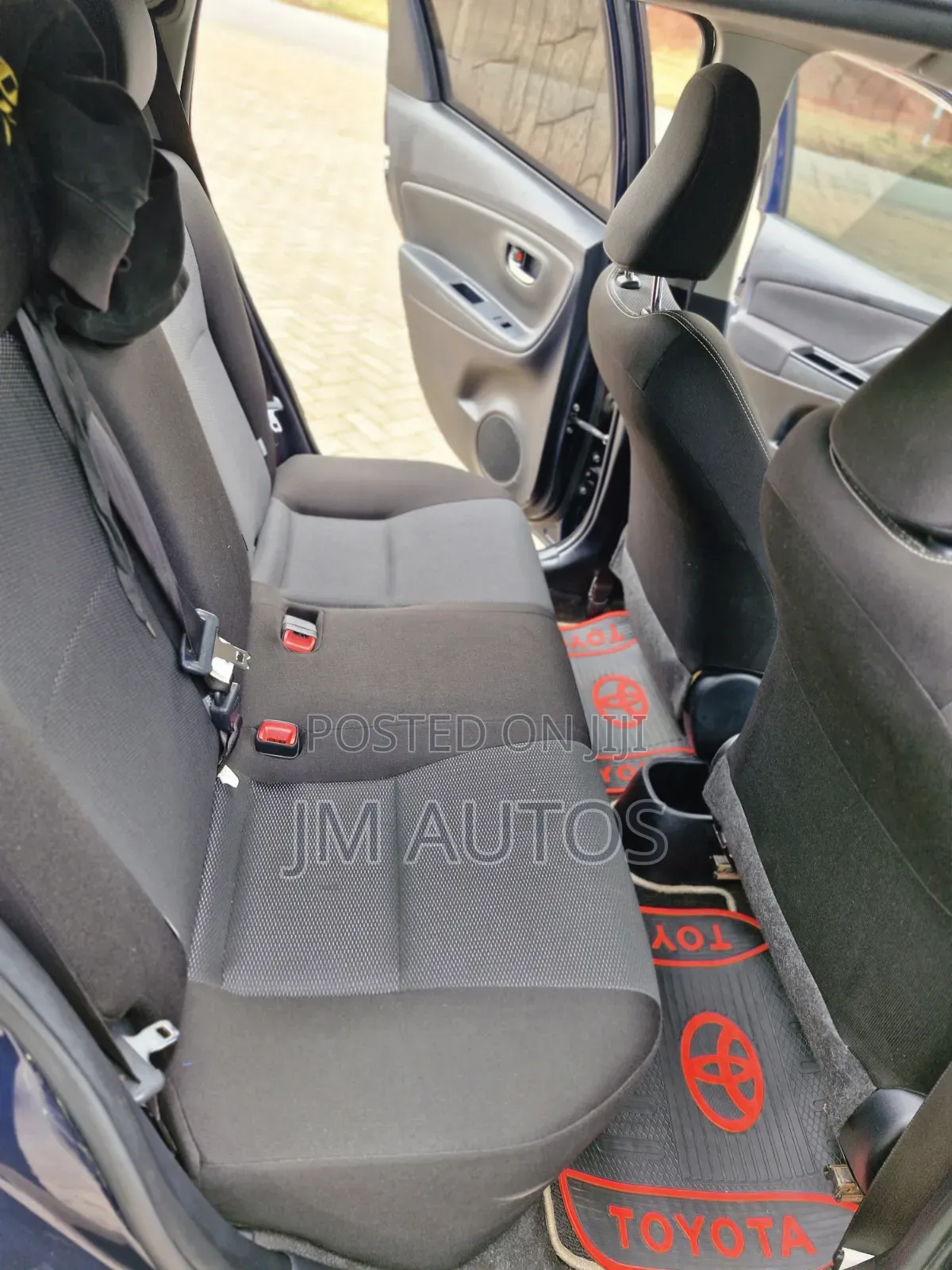 Toyota Vitz 1.3 FWD 5dr 2019 Blue