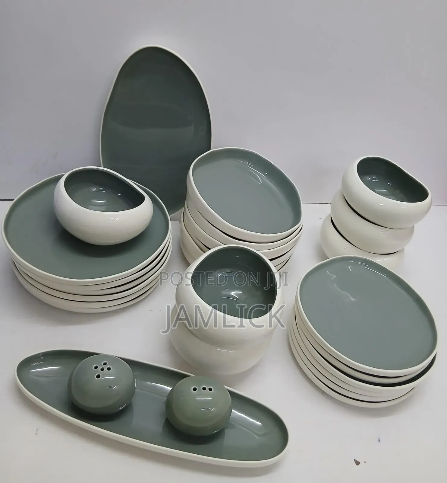 28pcs European Double Glaze Porcelain Dinner Set - Bz