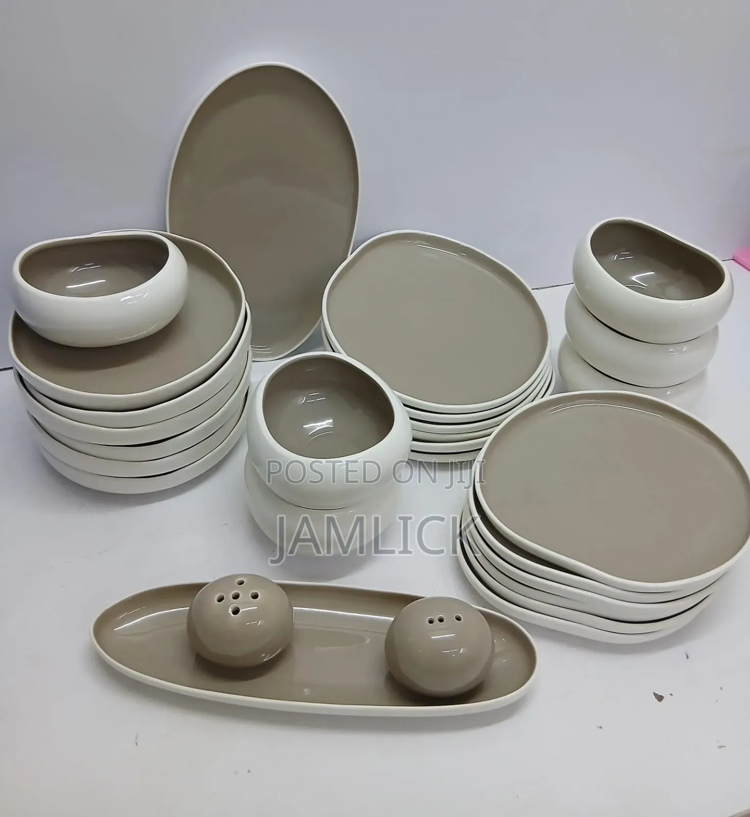 28pcs European Double Glaze Porcelain Dinner Set - Bz