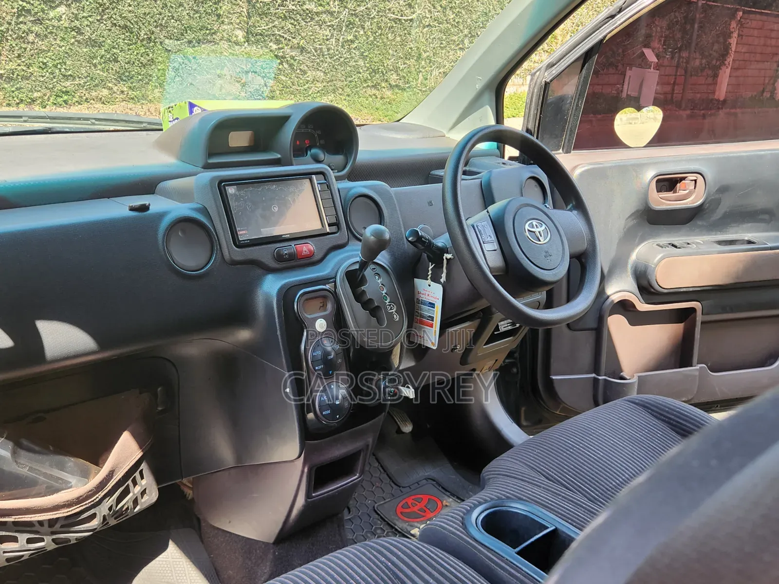 Toyota Porte 1.5 FWD 2014 Black