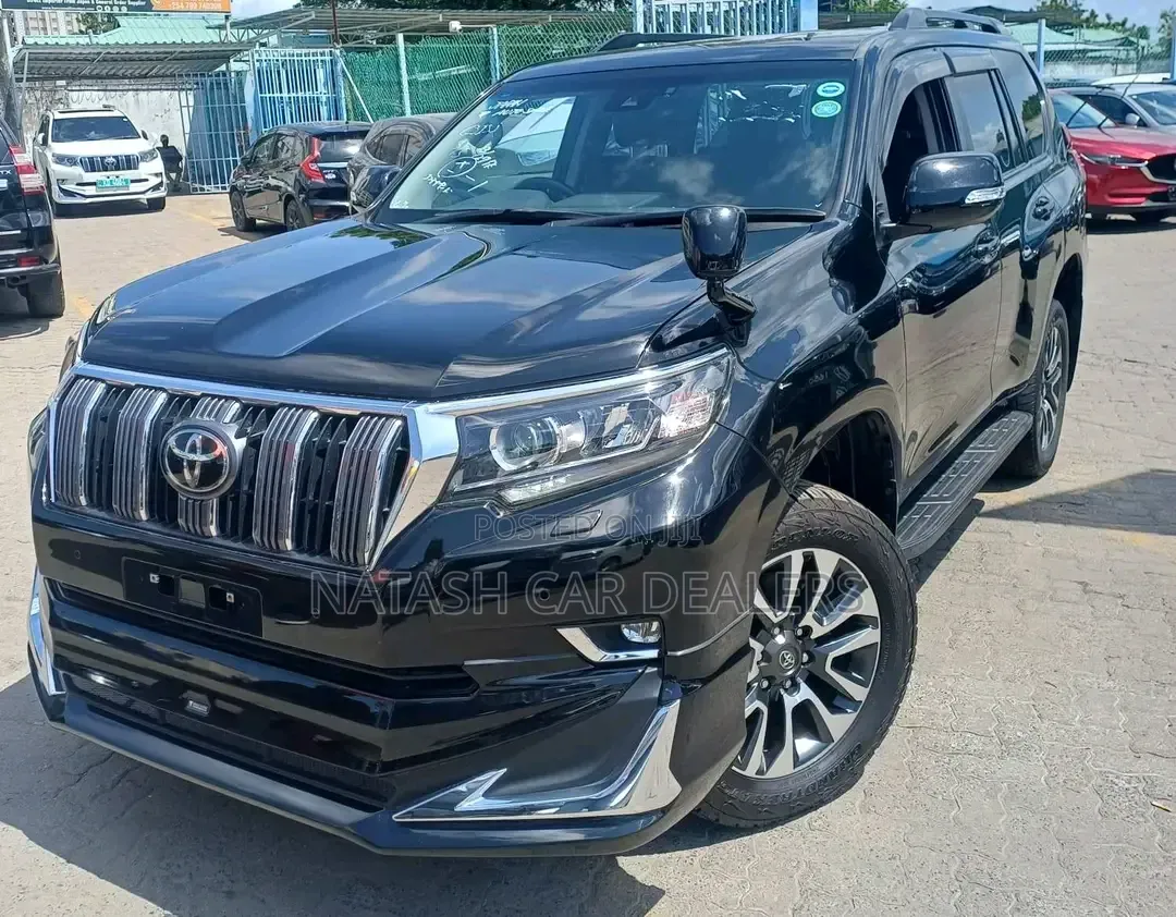 Toyota Land Cruiser Prado 2021 Black