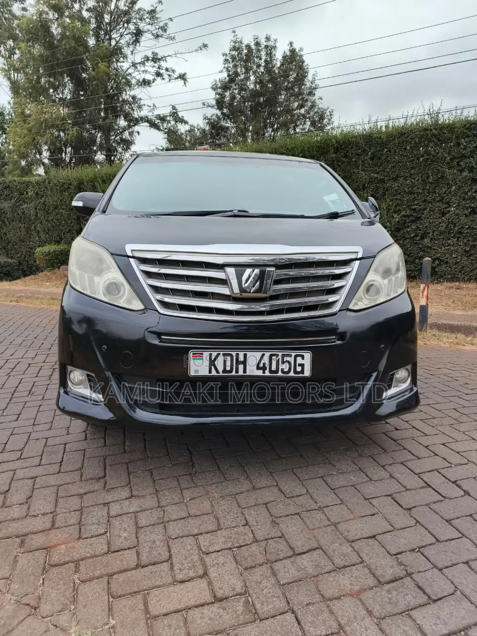 Toyota Alphard 2.4 Petrol FWD 2014 Black