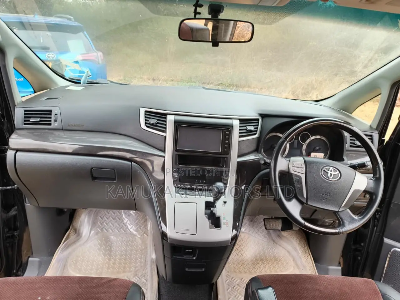 Toyota Alphard 2.4 Petrol FWD 2014 Black