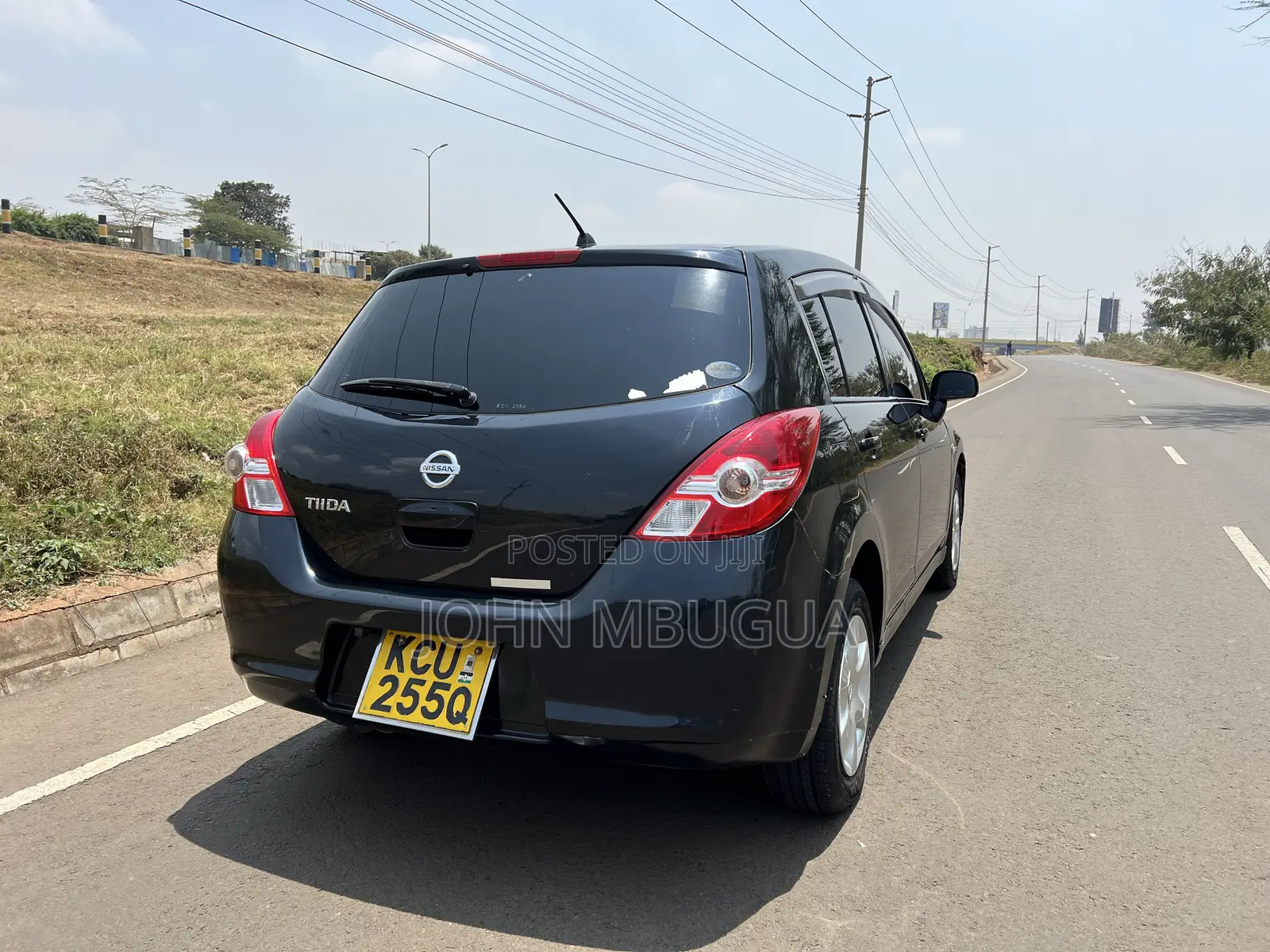 Nissan Tiida 1.5L 16V 2012 Black