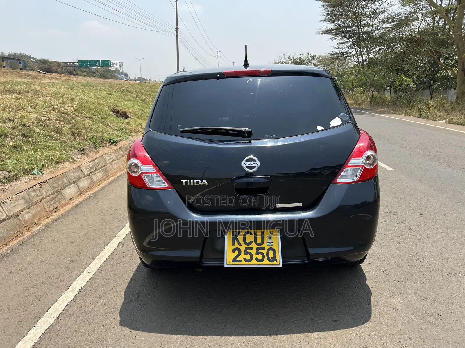 Nissan Tiida 1.5L 16V 2012 Black