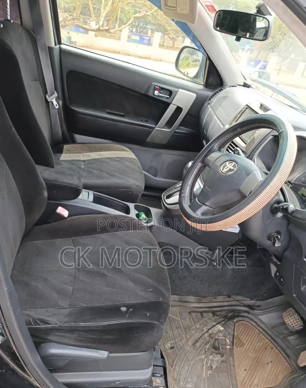 Toyota Rush 1.5 AWD 2009 Black