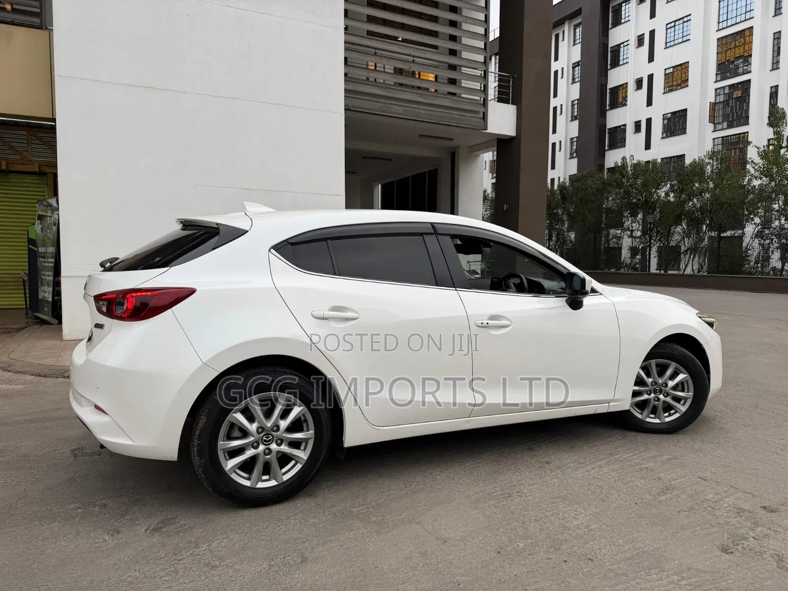 Mazda Axela 2018 White