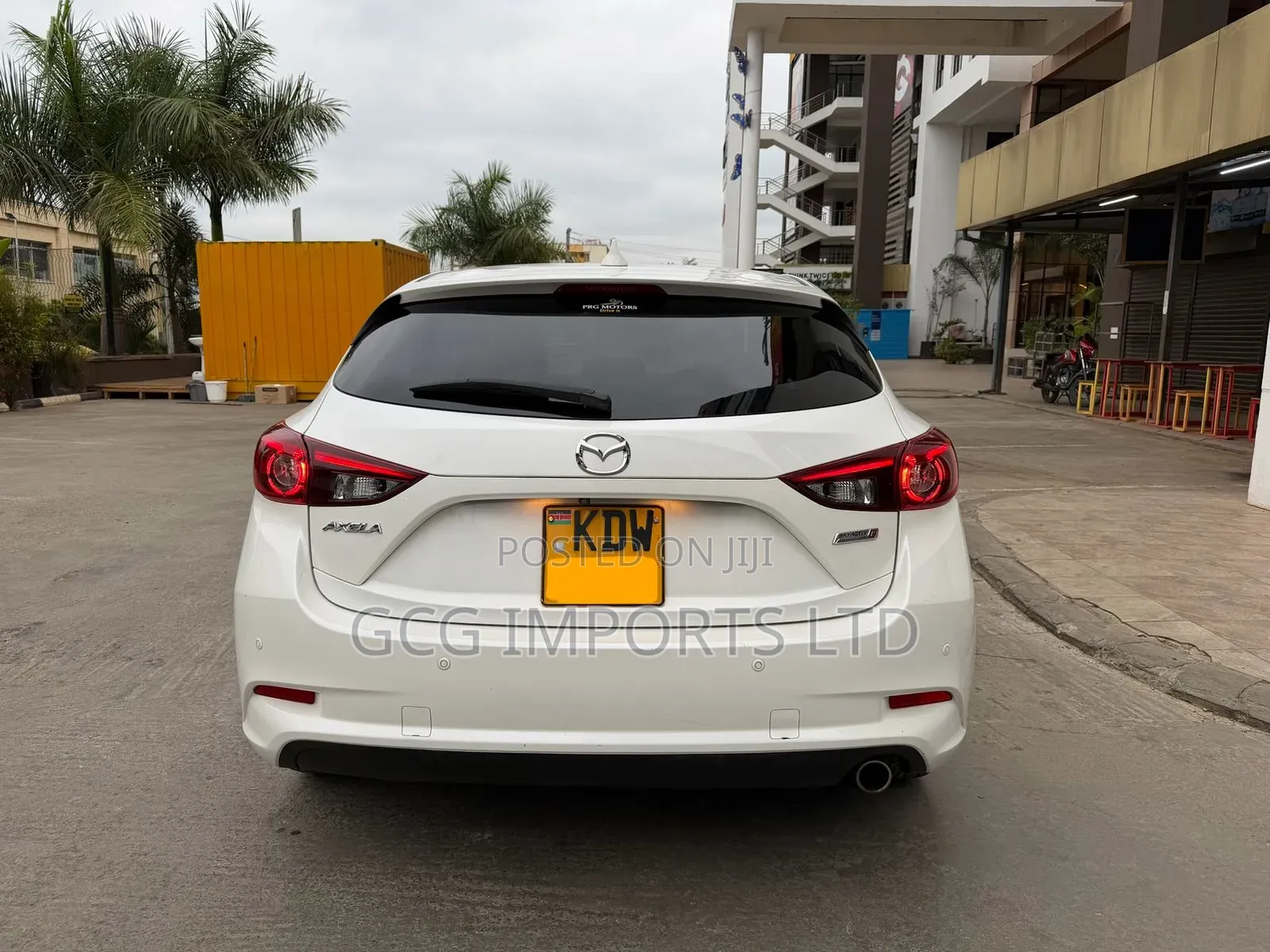Mazda Axela 2018 White
