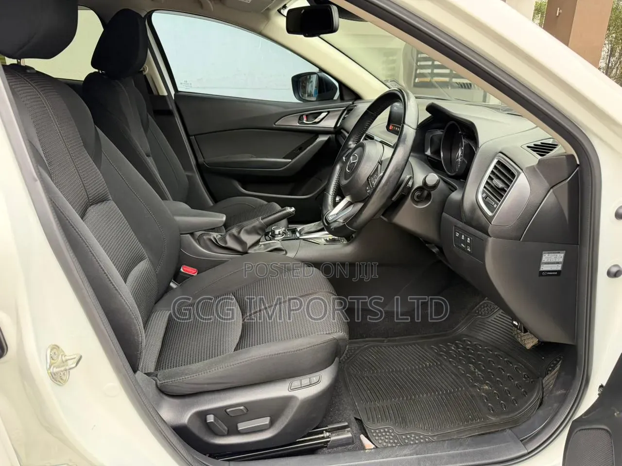 Mazda Axela 2018 White