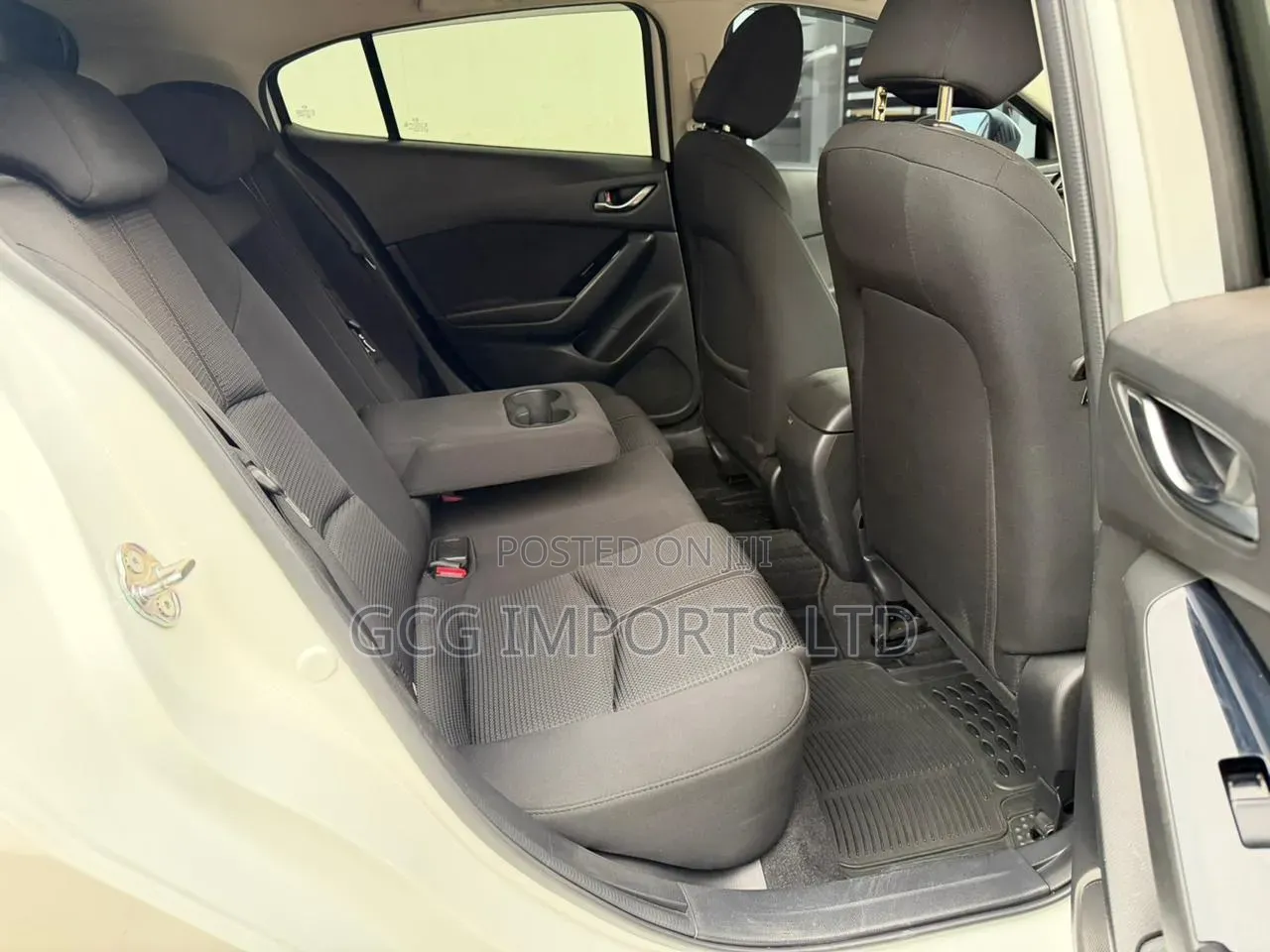 Mazda Axela 2018 White