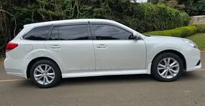 Subaru Outback 2012 White