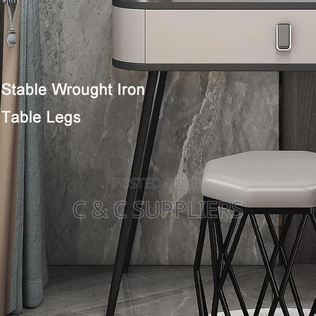 Modern Home Vanity Make Up Table. - thumbnail 9