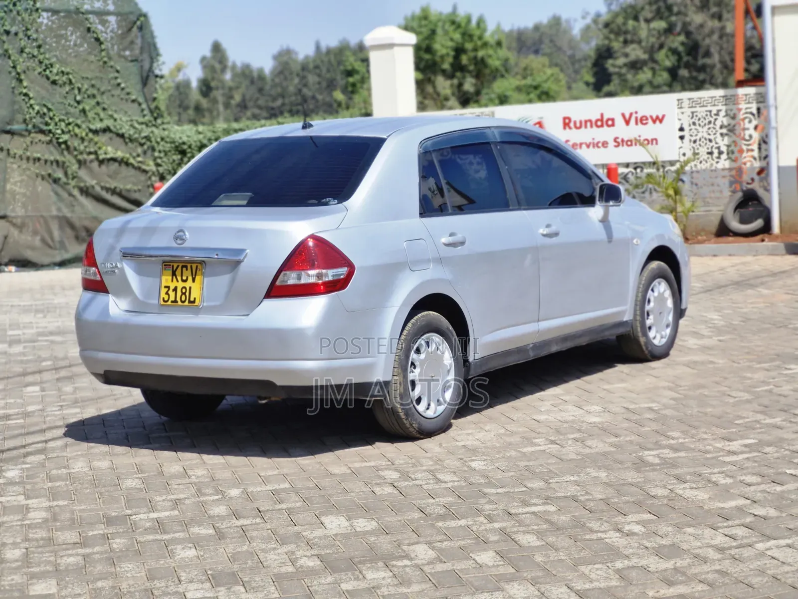 Nissan Tiida 1.5L 16V 2013 Silver