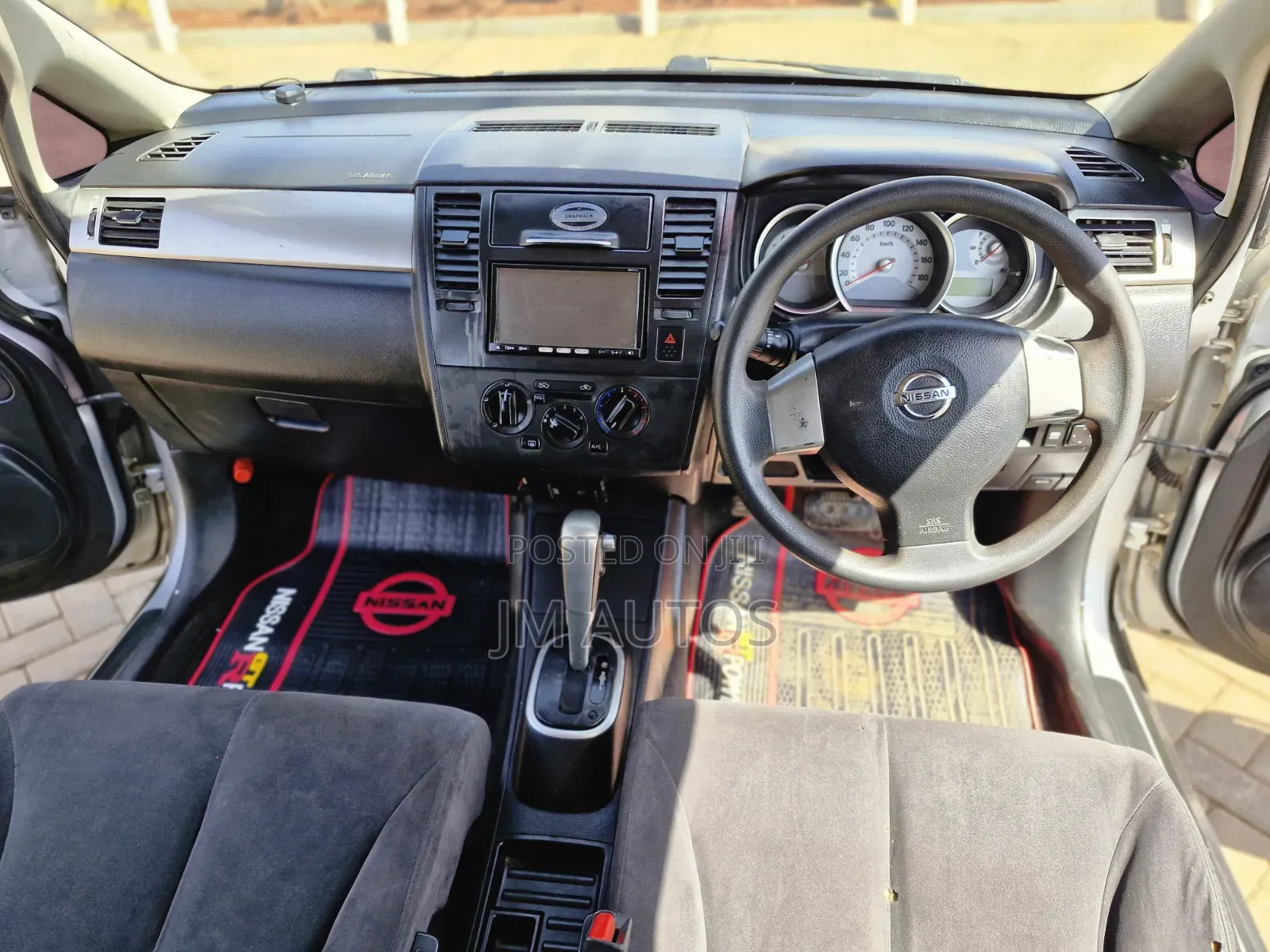 Nissan Tiida 1.5L 16V 2013 Silver