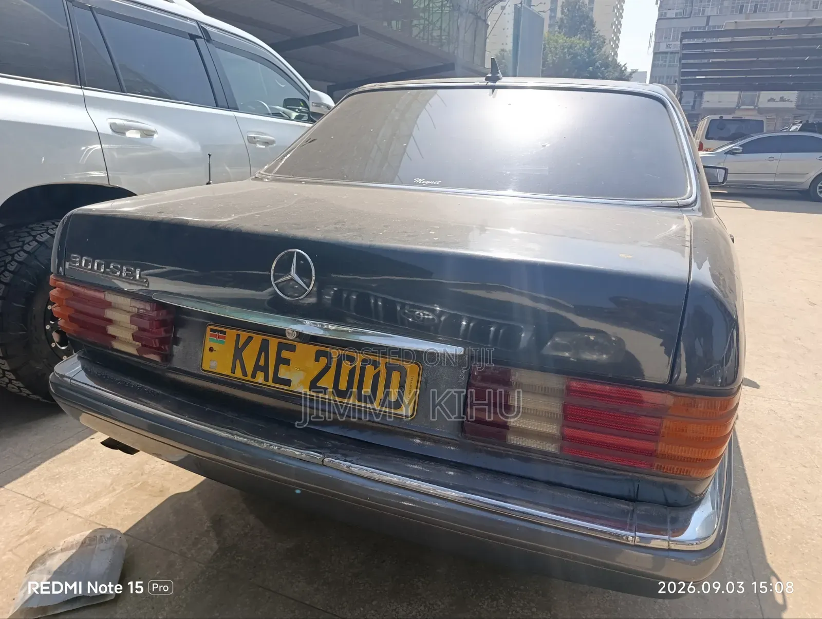 Mercedes-Benz 300E 1990 Black
