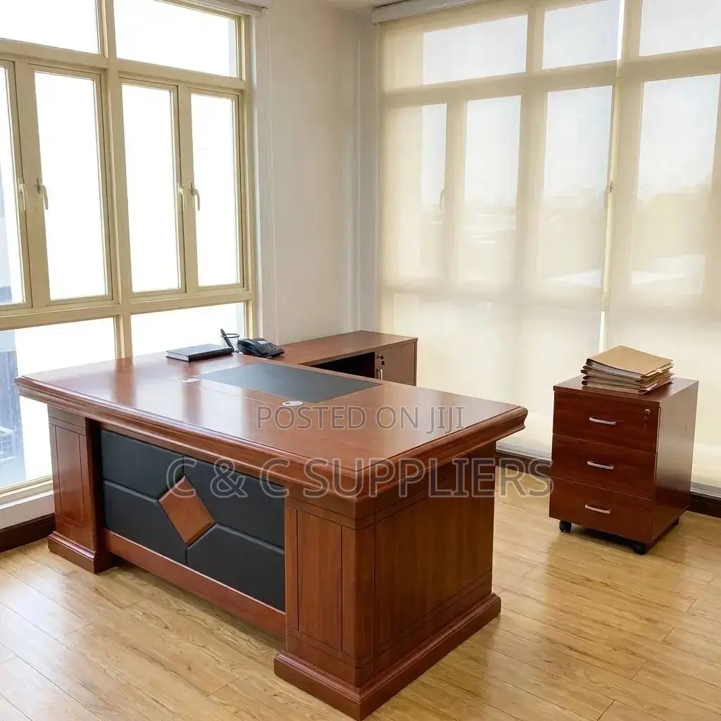 Executive C&C Corner Table-1.6m