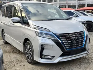 Nissan Serena 2019 Silver