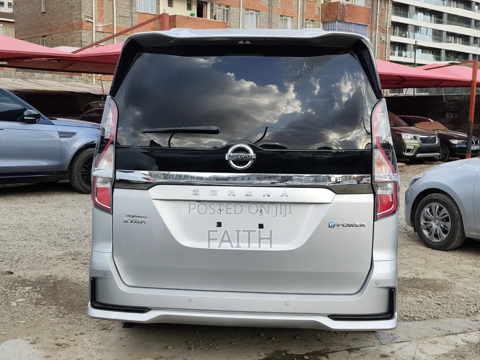 Nissan Serena 2019 Silver