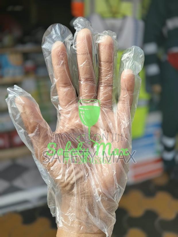 Disposable Plastic Gloves - thumbnail 2