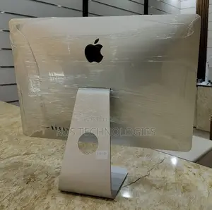 Desktop Computer Apple iMac 8GB Intel Core i7 HDD 1T