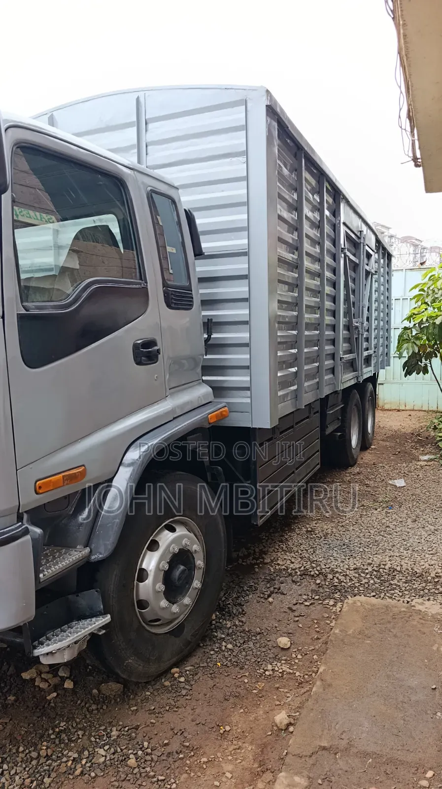 Isuzu FVZ 4 by 2 2008 Gray