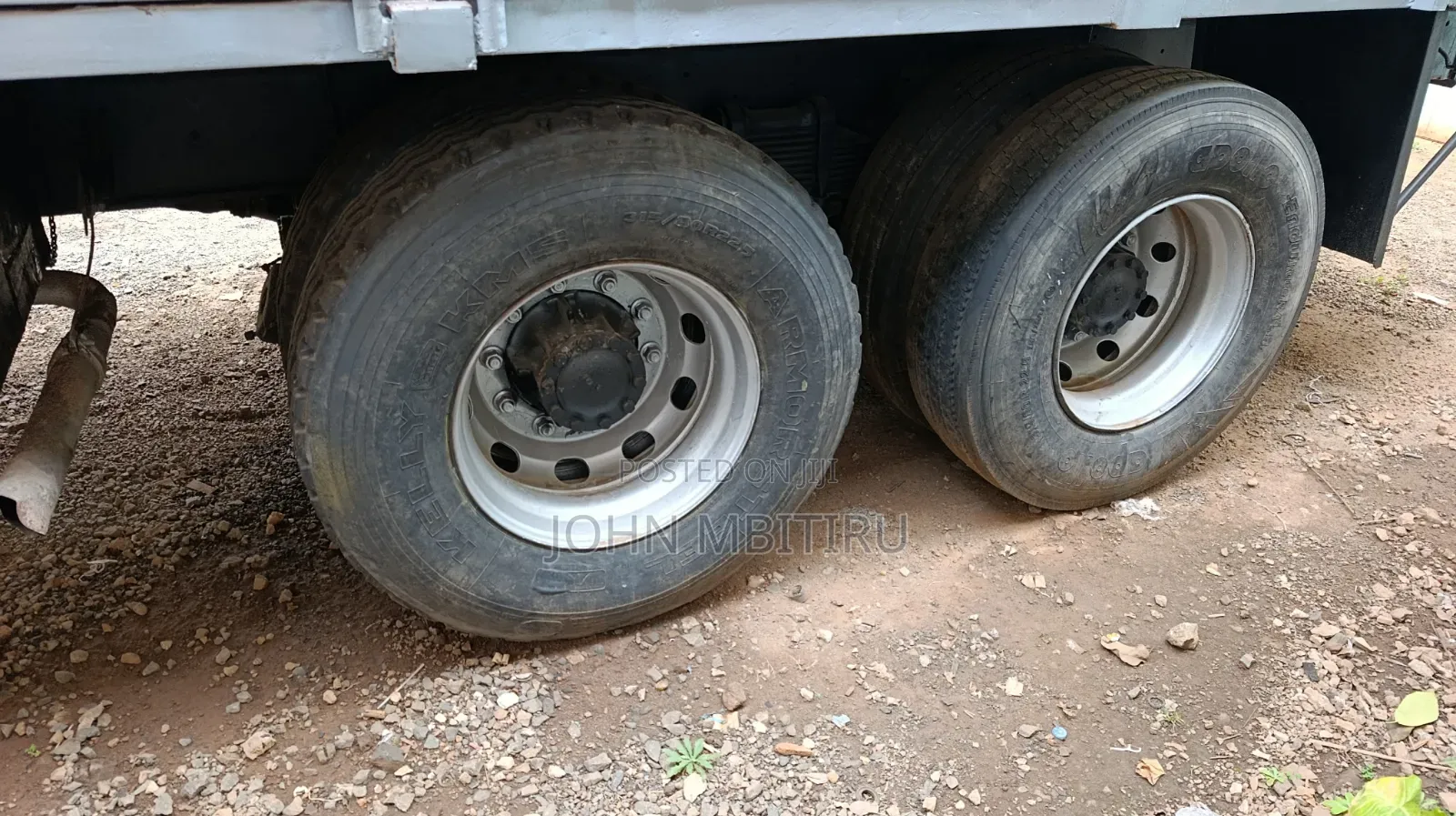 Isuzu FVZ 4 by 2 2008 Gray