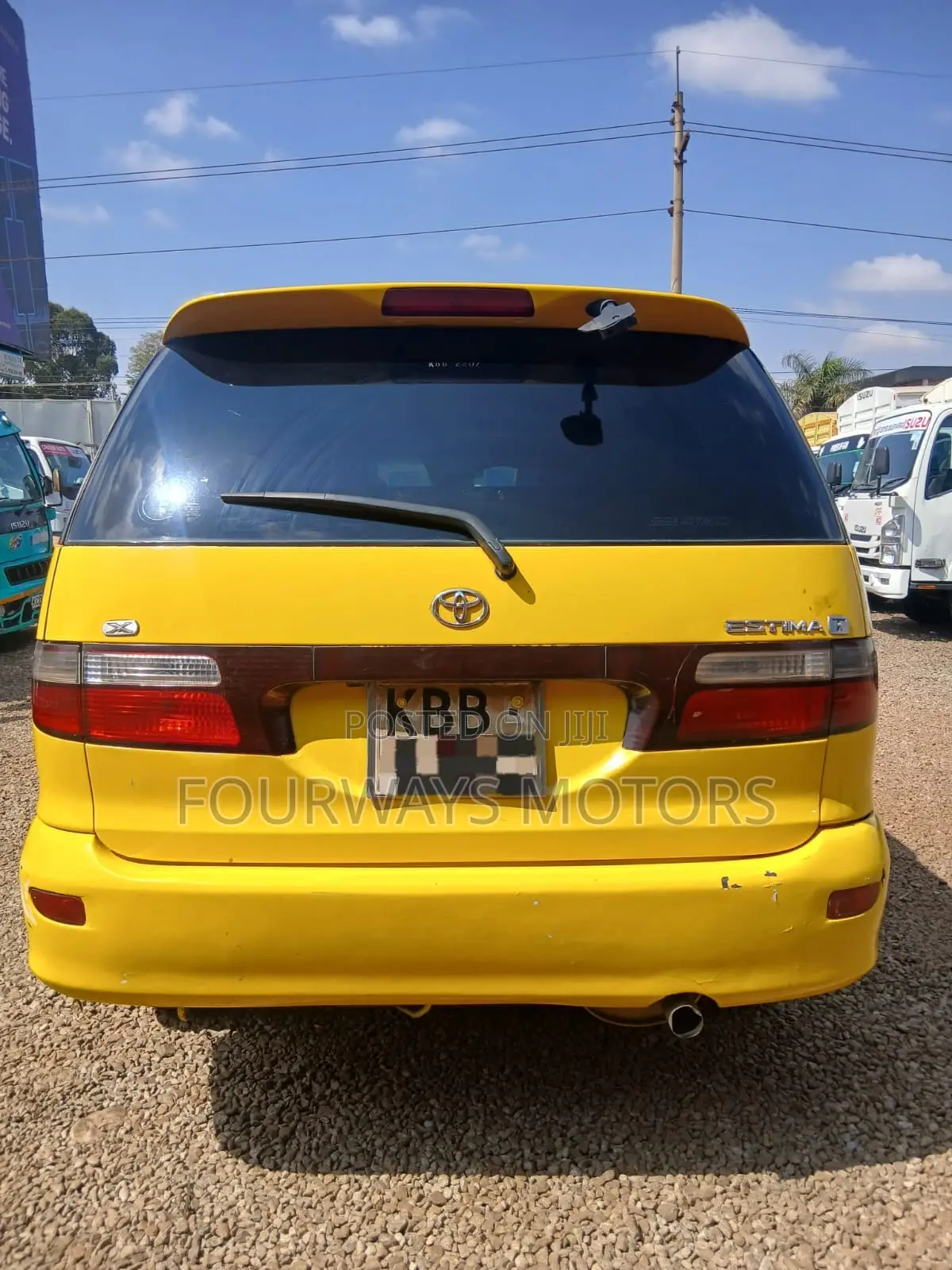 Toyota Estima 2001 Yellow