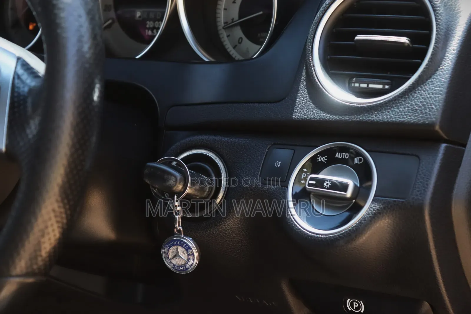 Mercedes-Benz C200 2014 Black
