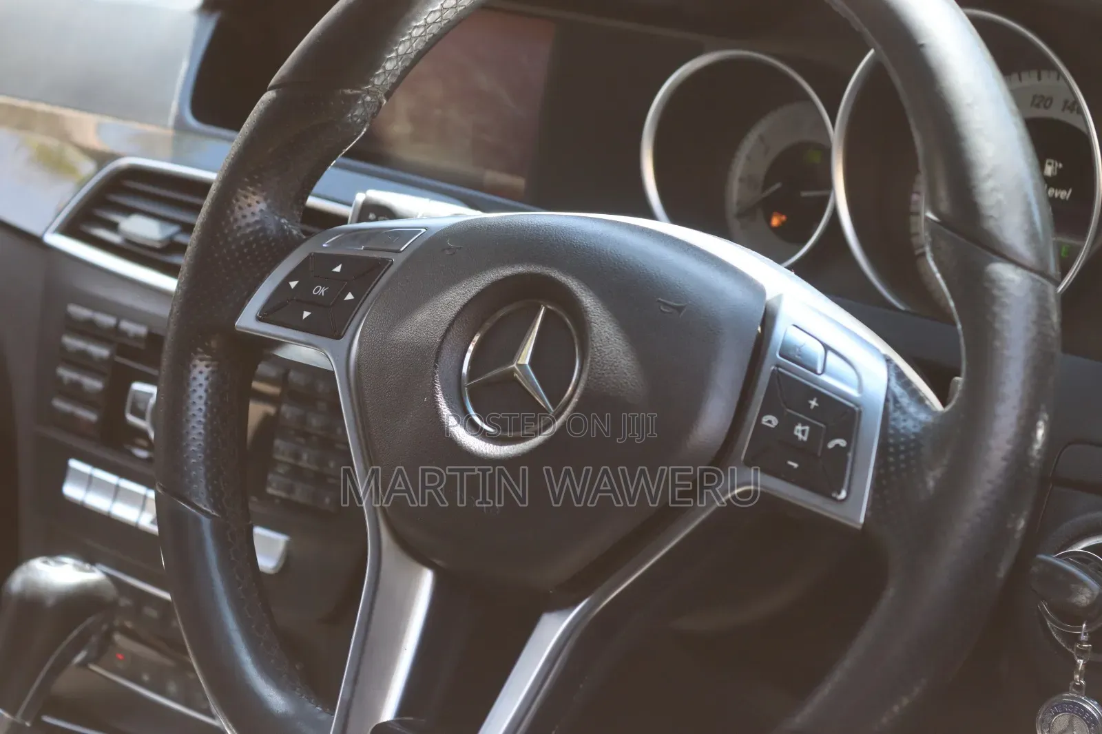 Mercedes-Benz C200 2014 Black