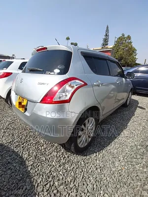 Suzuki Swift 2013 Silver