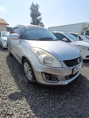 Suzuki Swift 2013 Silver
