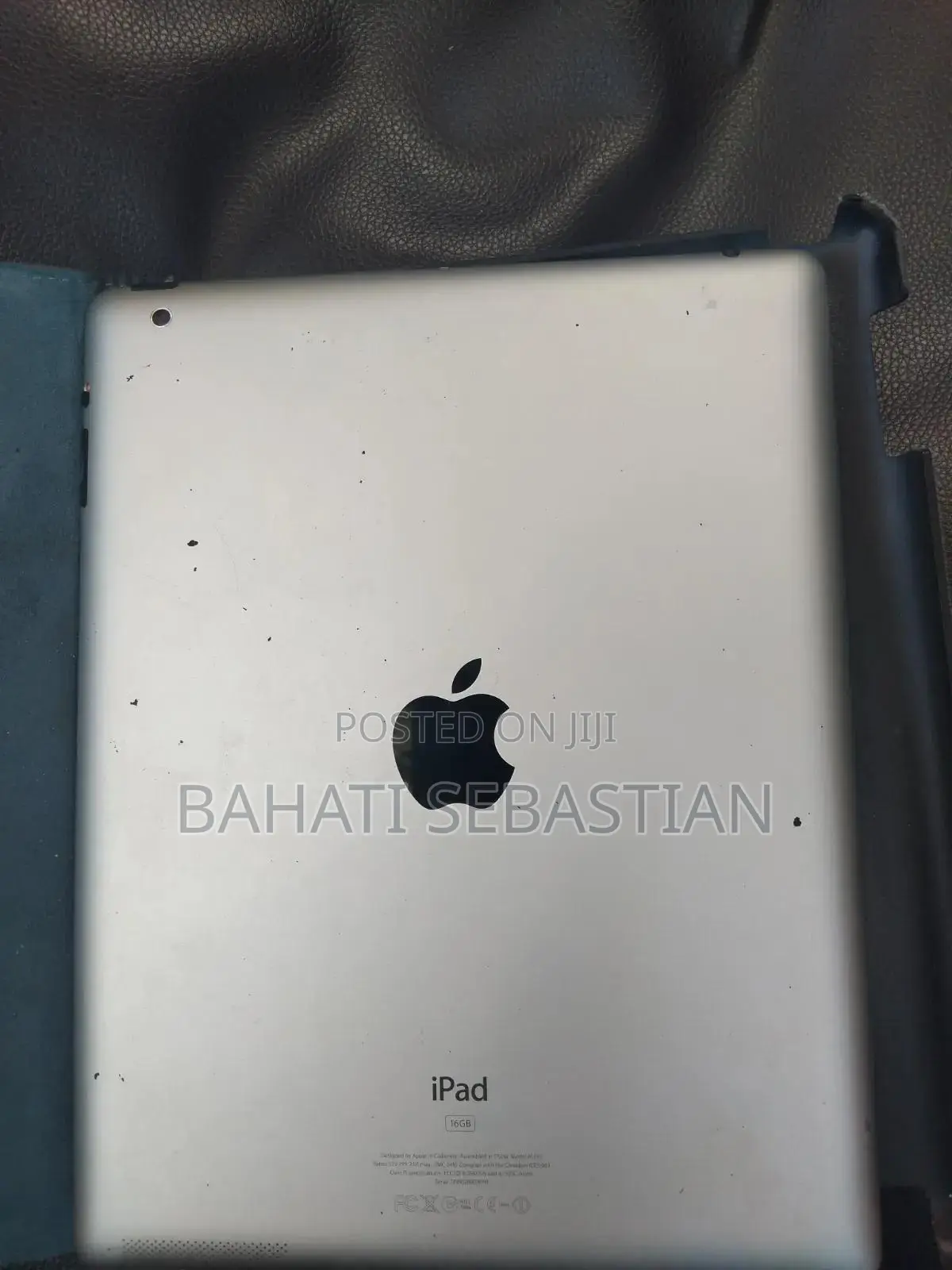 Apple iPad 2 Wi-Fi 16 GB White