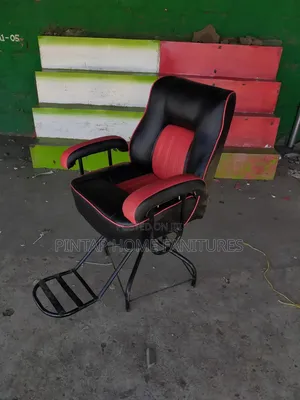 Black Exacutive Barber Chair
