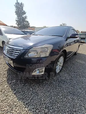 Toyota Premio 2013 Black