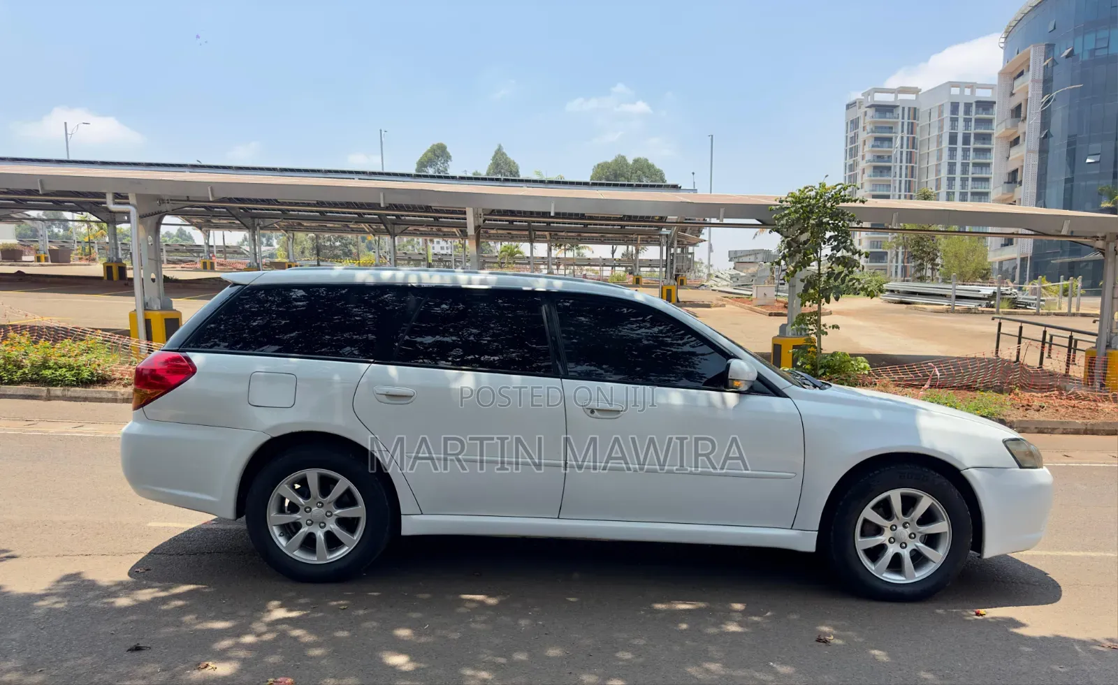 Subaru Legacy 2005 White