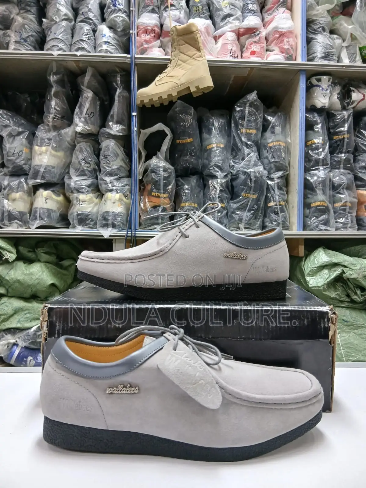 Low Cut Clarks Suede Wallabees Originals