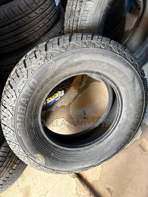 215/75r15 Goddard - thumbnail 2