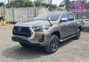 Toyota Hilux Revo Double Cab Deisel 2.4 AWD 2021