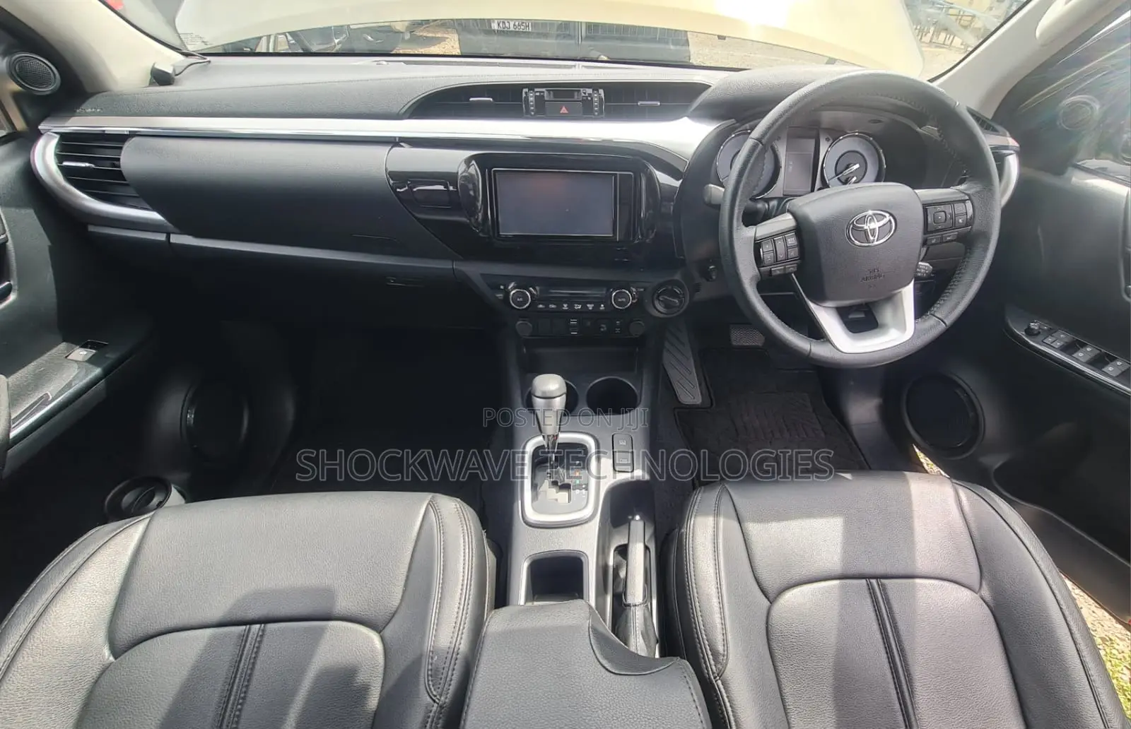 Toyota Hilux Revo Double Cab Deisel 2.4 AWD 2021