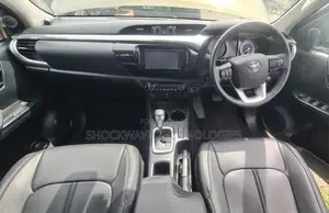 Toyota Hilux Revo Double Cab Deisel 2.4 AWD 2021