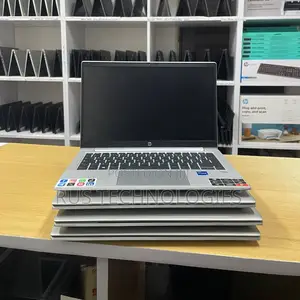 Laptop HP EliteBook 630 G10 8GB Intel Core i5 SSD 512GB