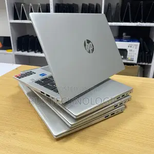 Laptop HP EliteBook 630 G10 8GB Intel Core i5 SSD 512GB