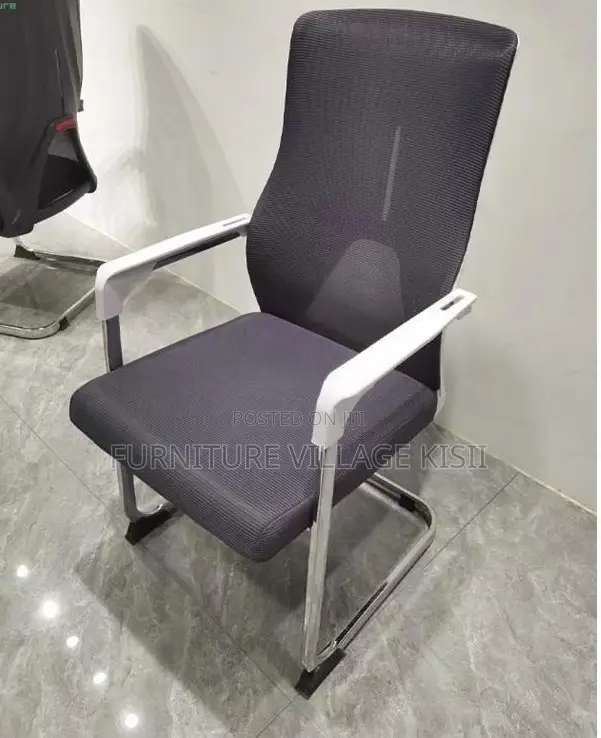 Office Chair; Black Mesh Breathable Conference Chair
