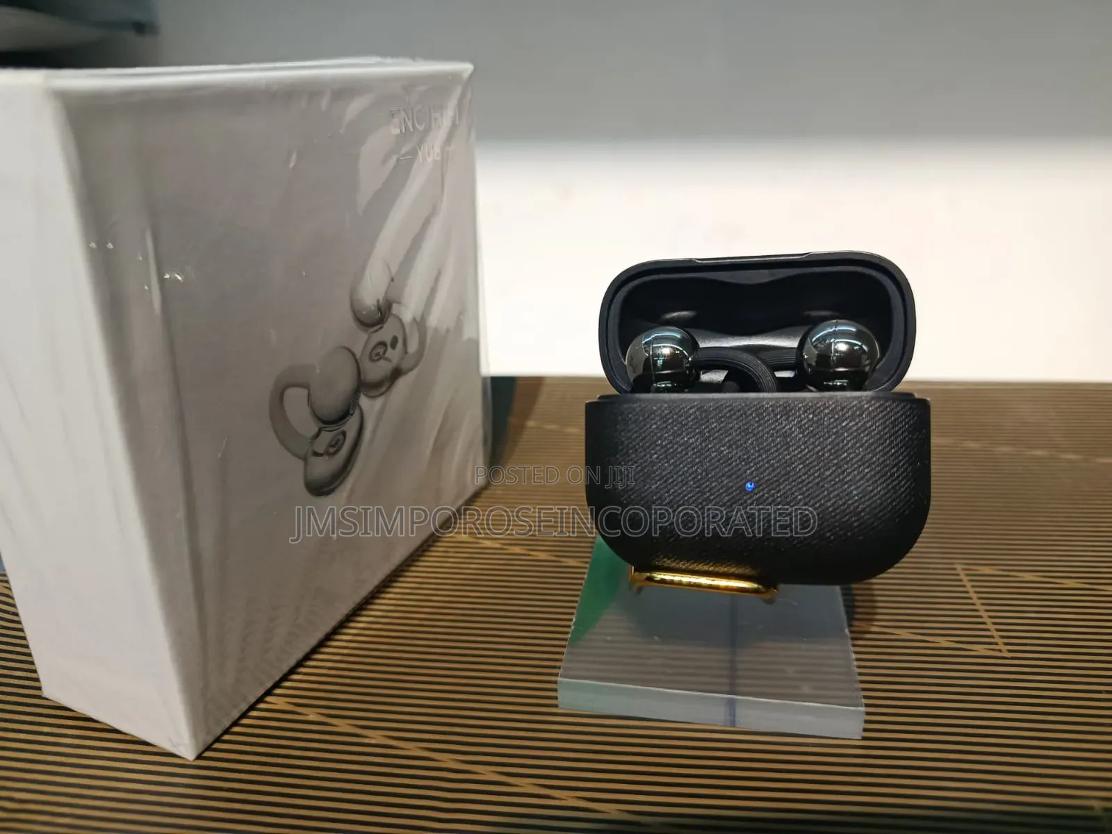 YU8 Earpods