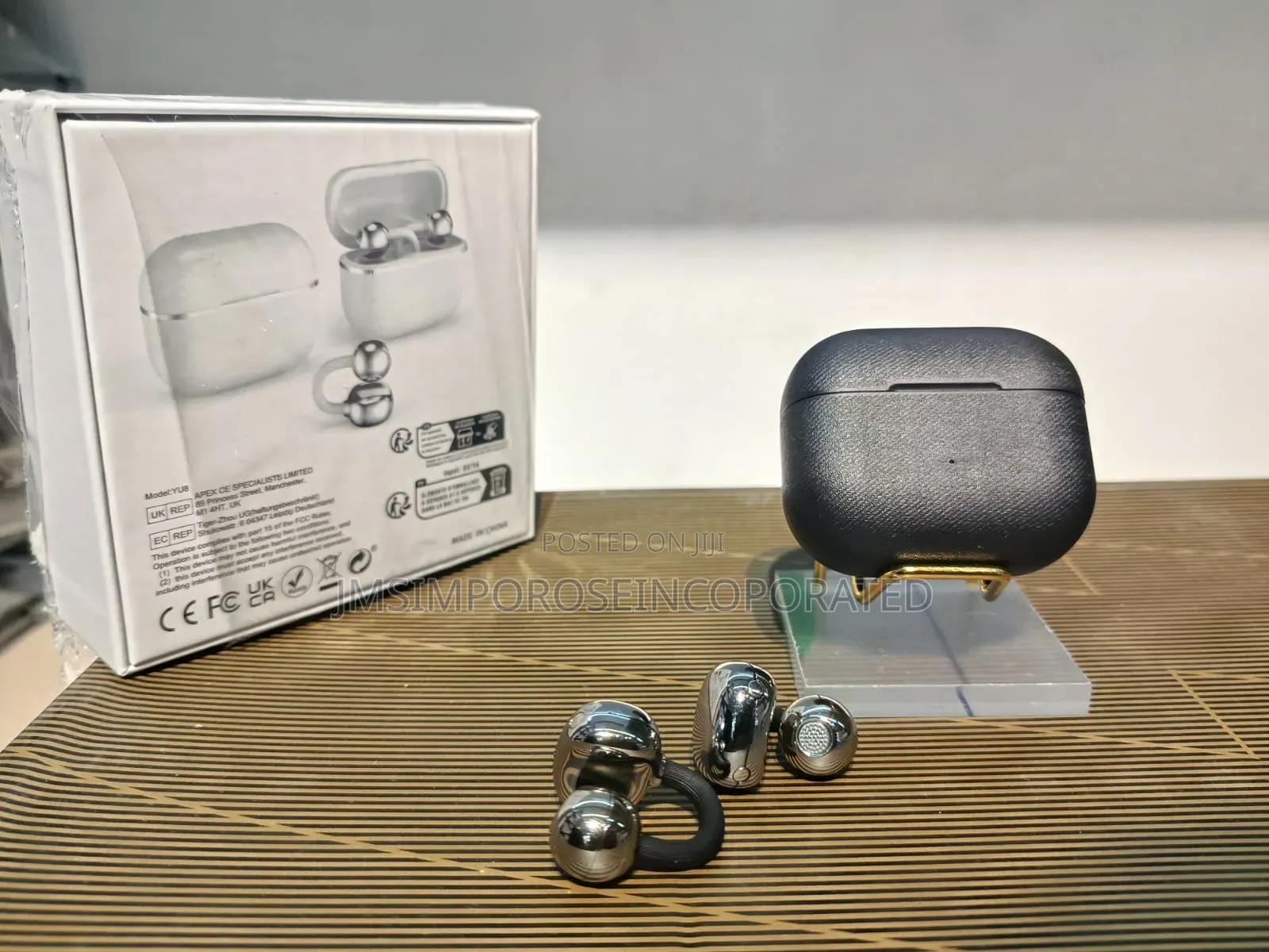 YU8 Earpods