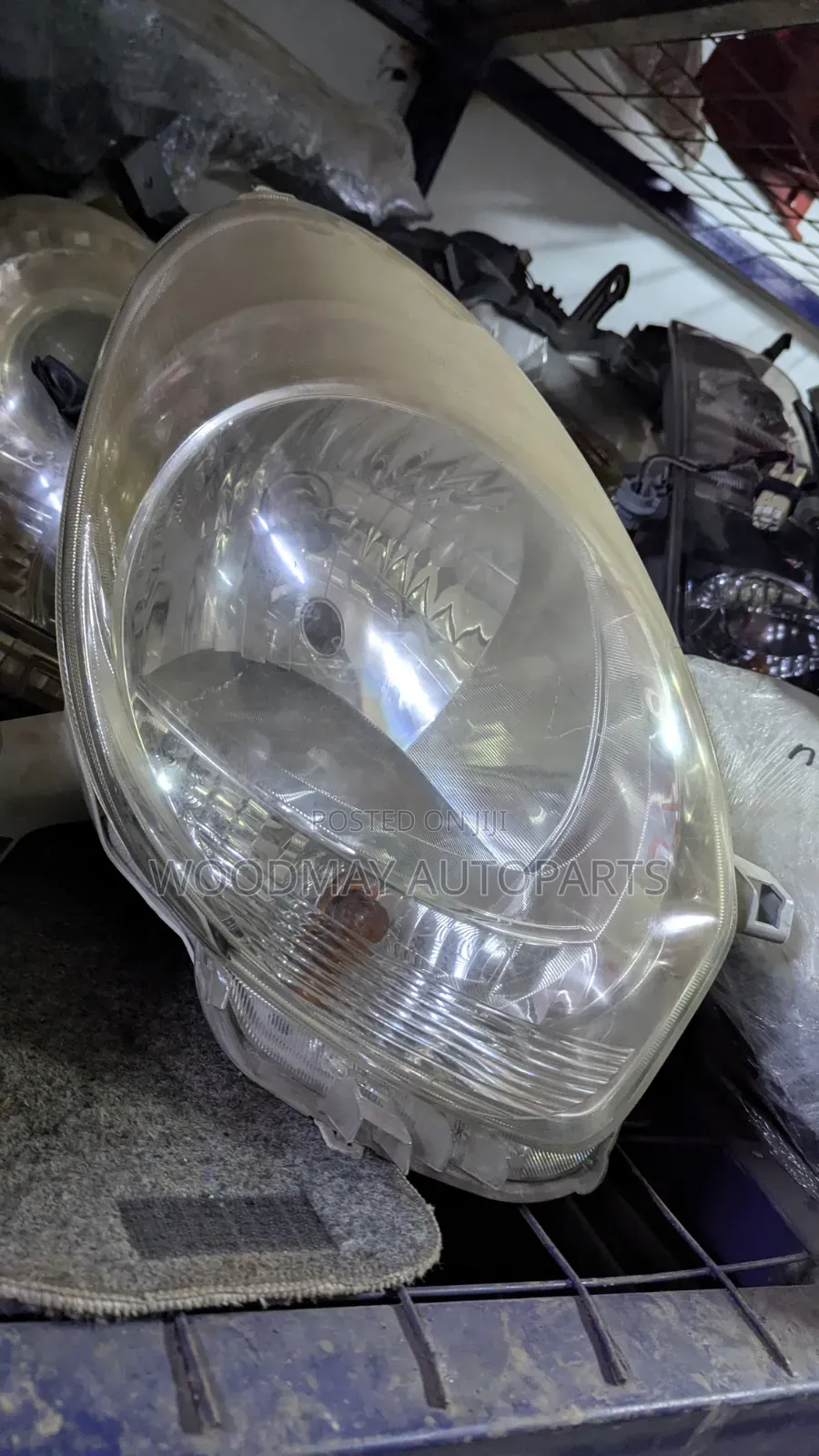 Toyota Passo Headlight