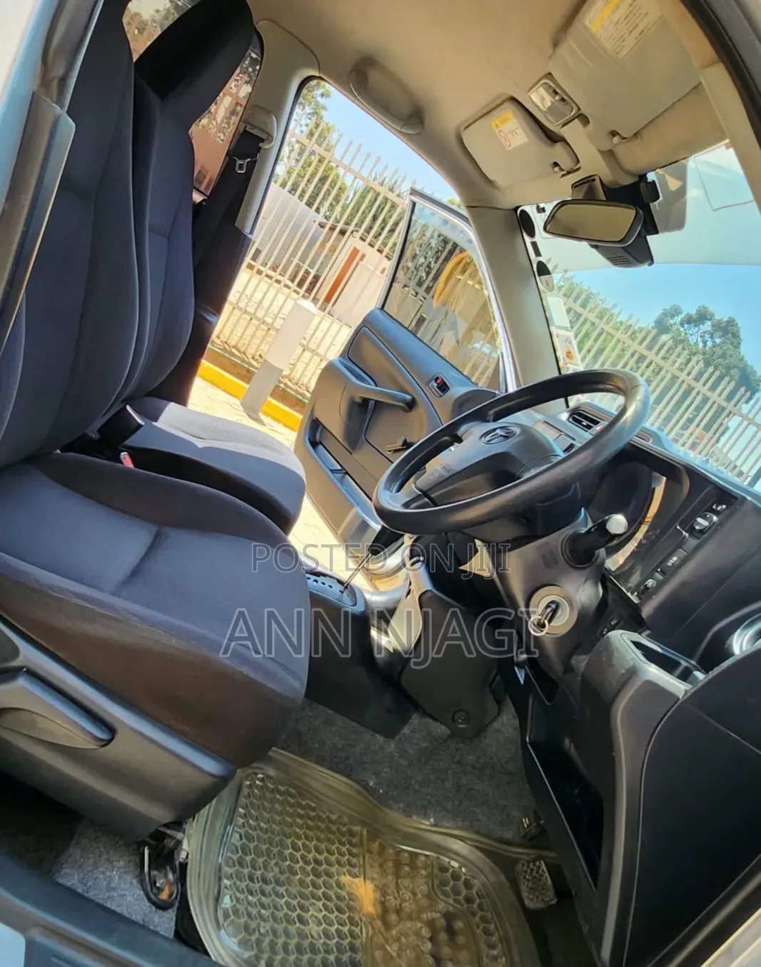 Toyota Probox 1.5 DX 2WD 2016 Pearl