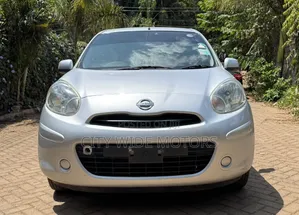 Nissan March 2014 Silver