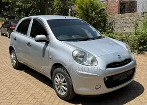 Nissan March 2014 Silver