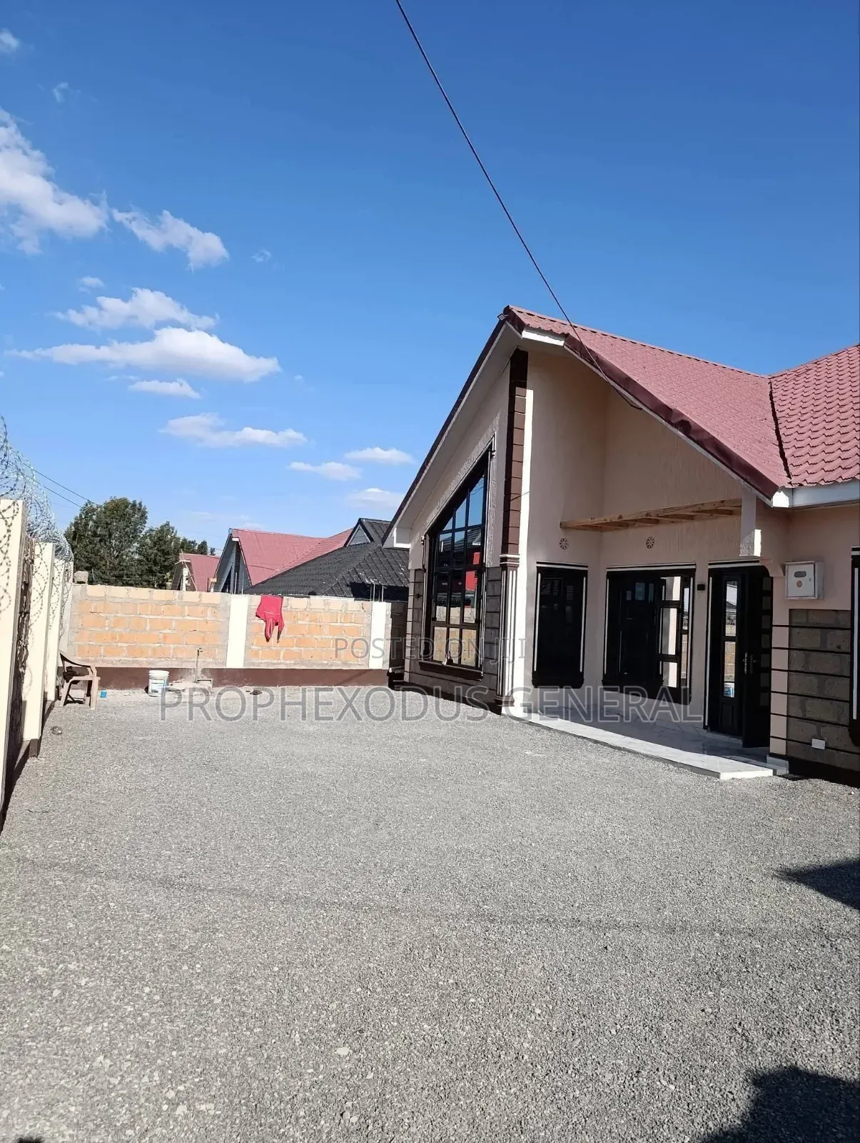 3bdrm Bungalow in Kiserian for sale
